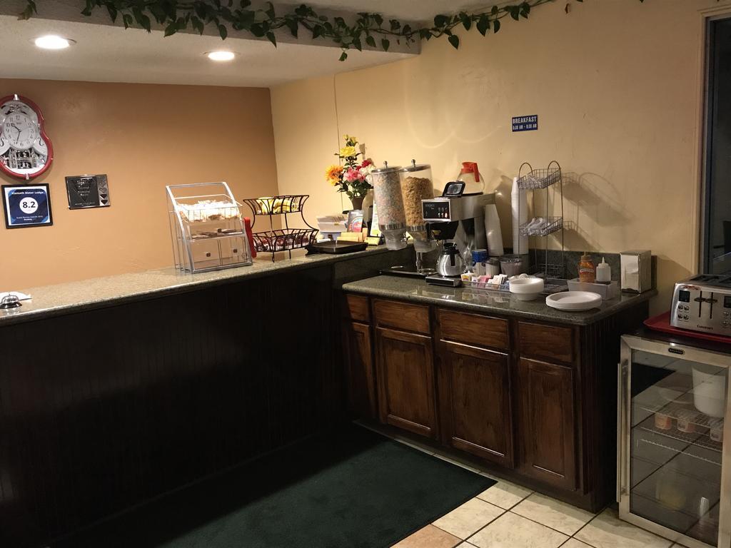 Klamath Motor Lodge Yreka Esterno foto