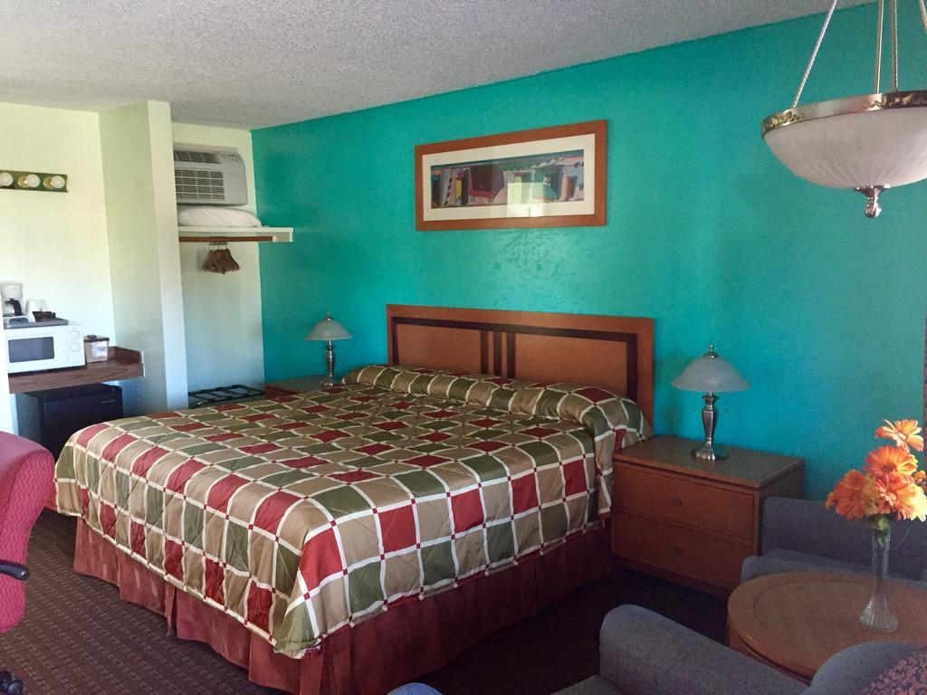 Klamath Motor Lodge Yreka Esterno foto