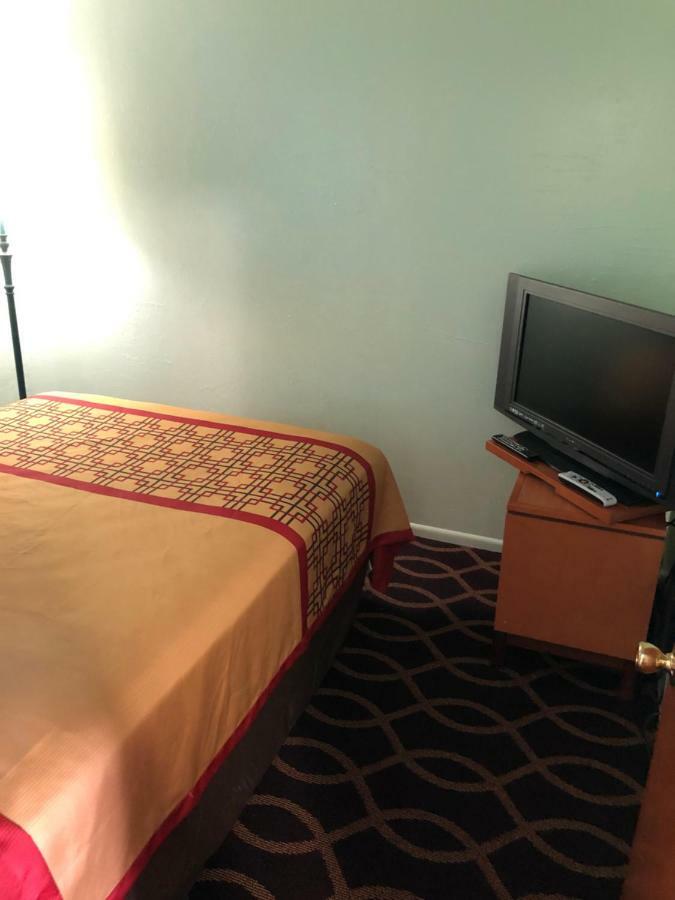 Klamath Motor Lodge Yreka Esterno foto